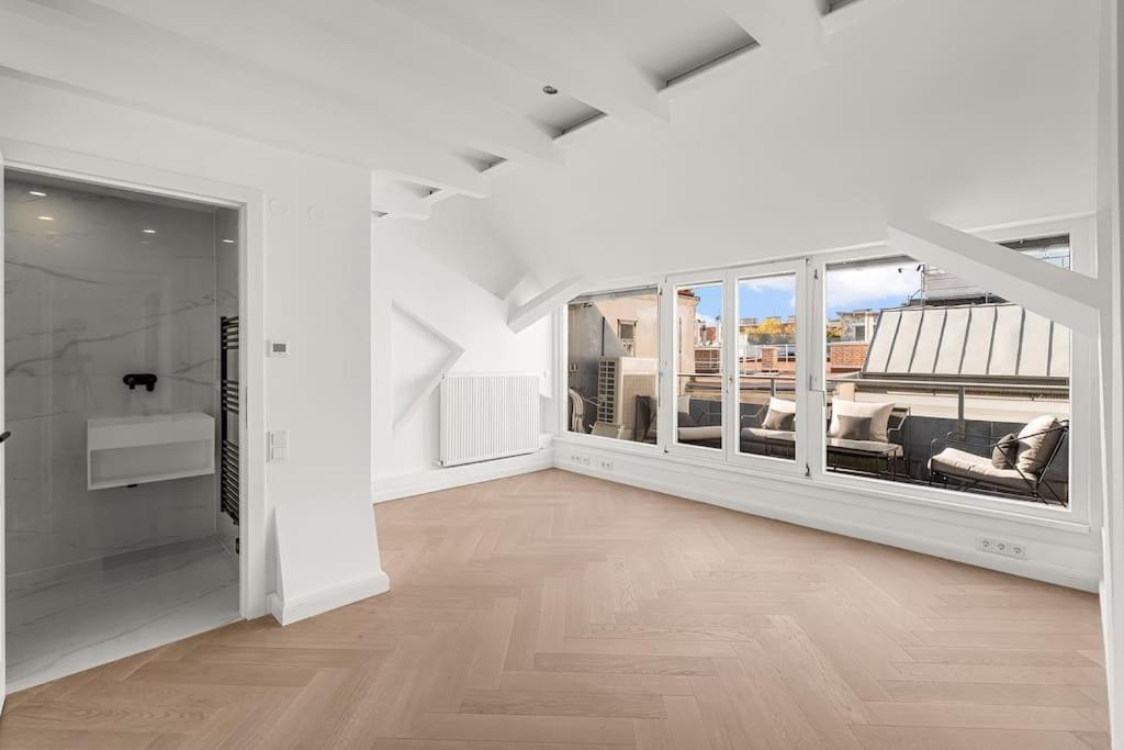 Appartement Designer Penthouse With Balcony *
